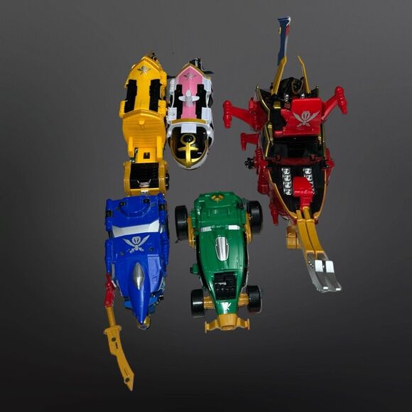 Bandai Power Ranger Kaizoku Sentai Gokaiger DX Gokai-oh Robot Plastic Toy Figure - Picture 2 of 6